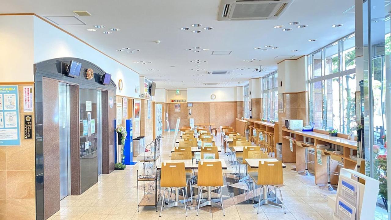 Toyoko Inn Matsuyama Ichibancho Eksteriør billede