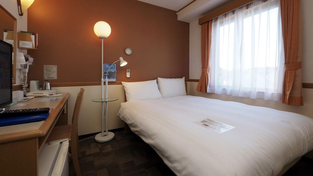 Toyoko Inn Matsuyama Ichibancho Eksteriør billede