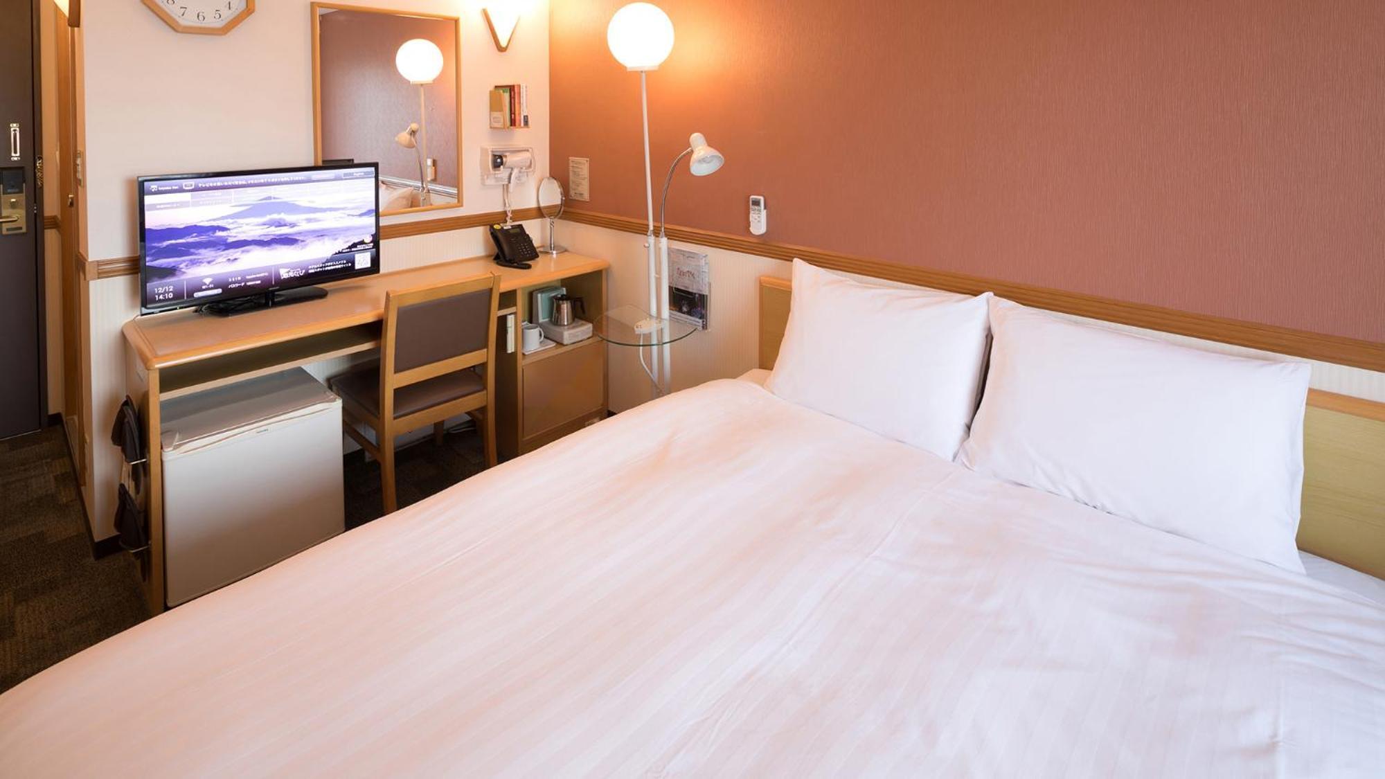 Toyoko Inn Matsuyama Ichibancho Værelse billede