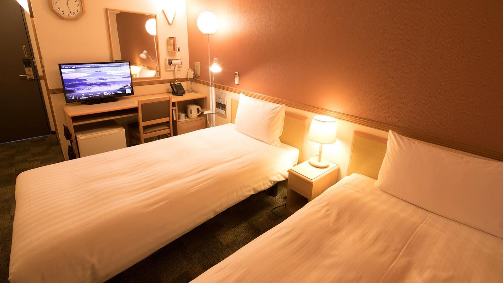 Toyoko Inn Matsuyama Ichibancho Værelse billede