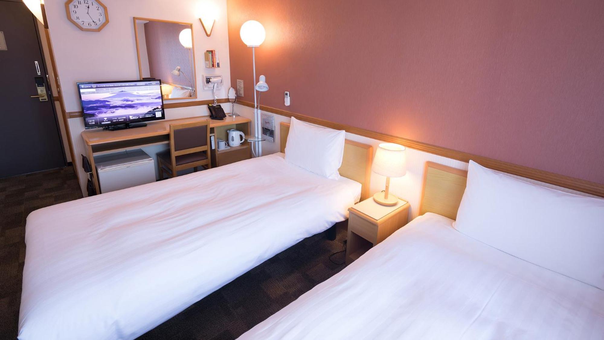 Toyoko Inn Matsuyama Ichibancho Værelse billede